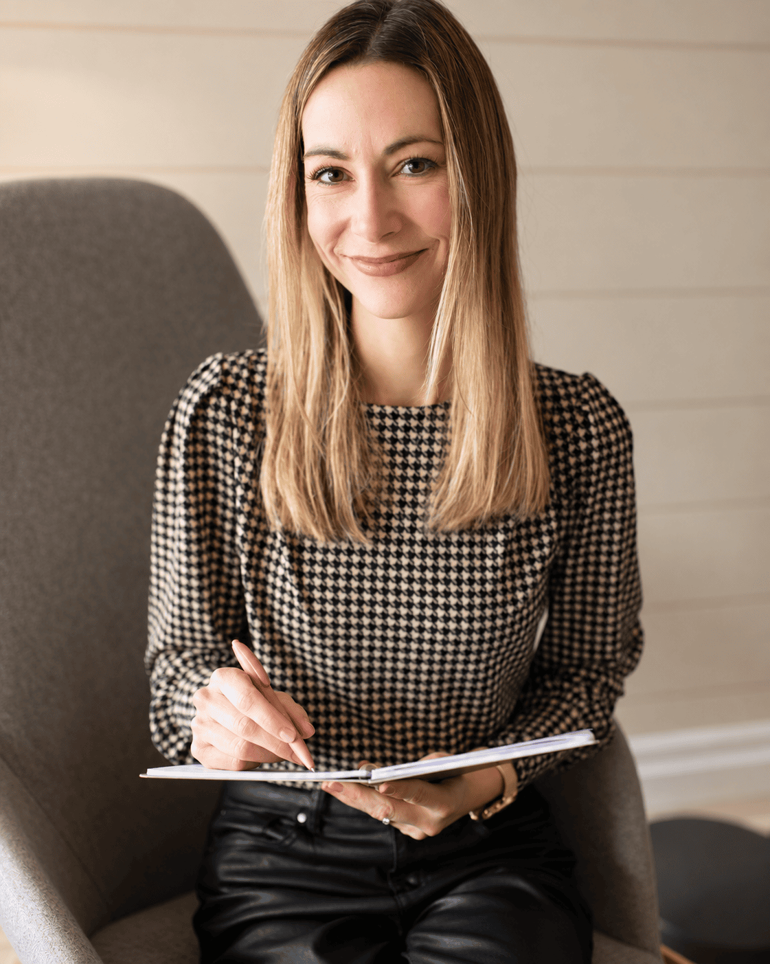 attuned therapy victoria hamilton